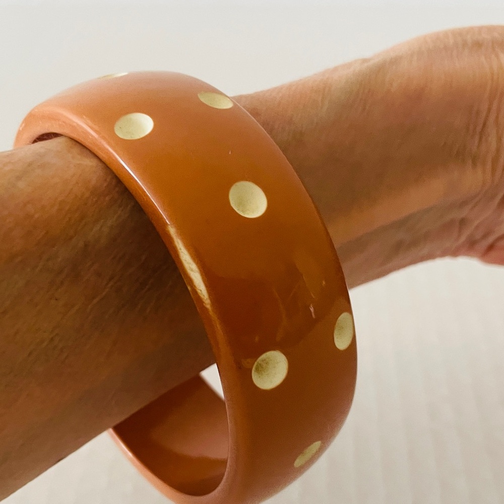 Vintage Bakelite Bangle Dot Bracelet Carmel With White Dots